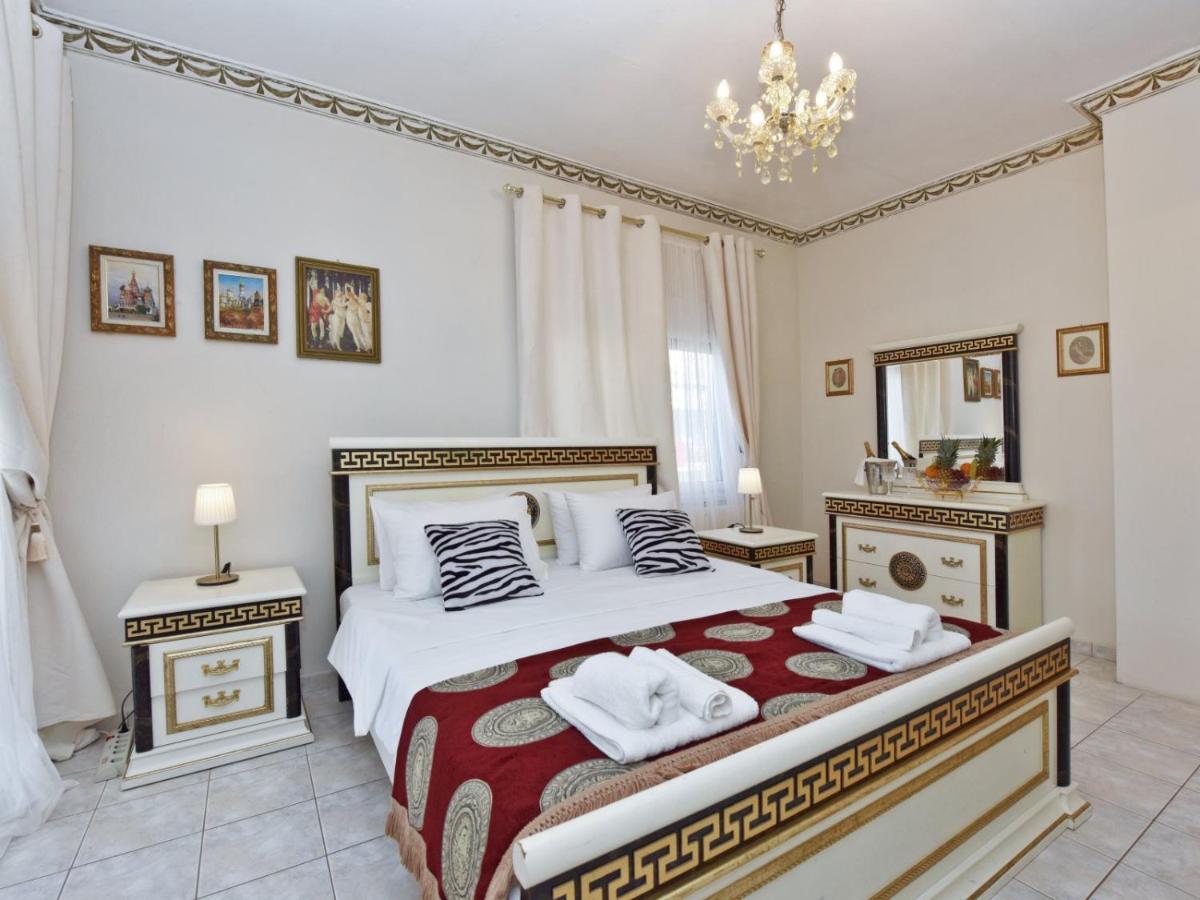 Royal House Nea Moudania Exterior foto